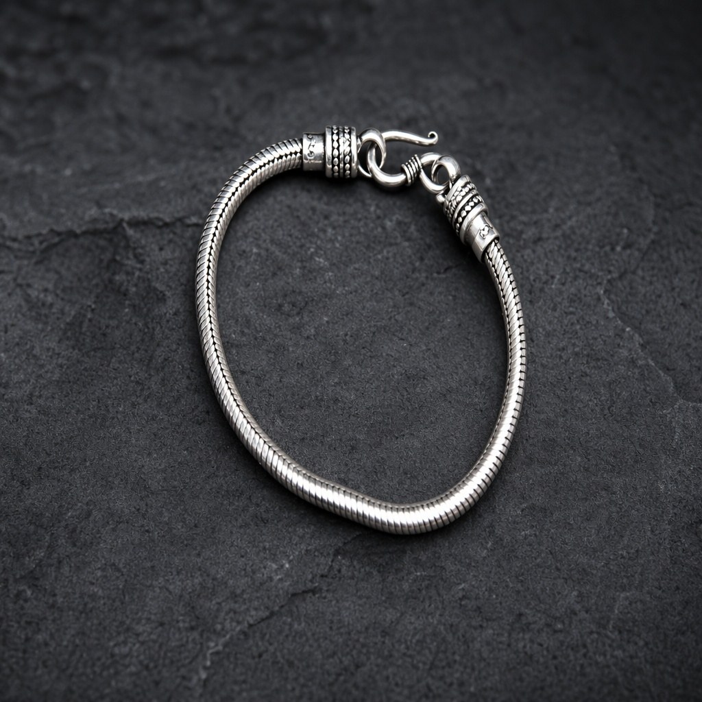 100233 Silver Stylish Bracelet - Image 1