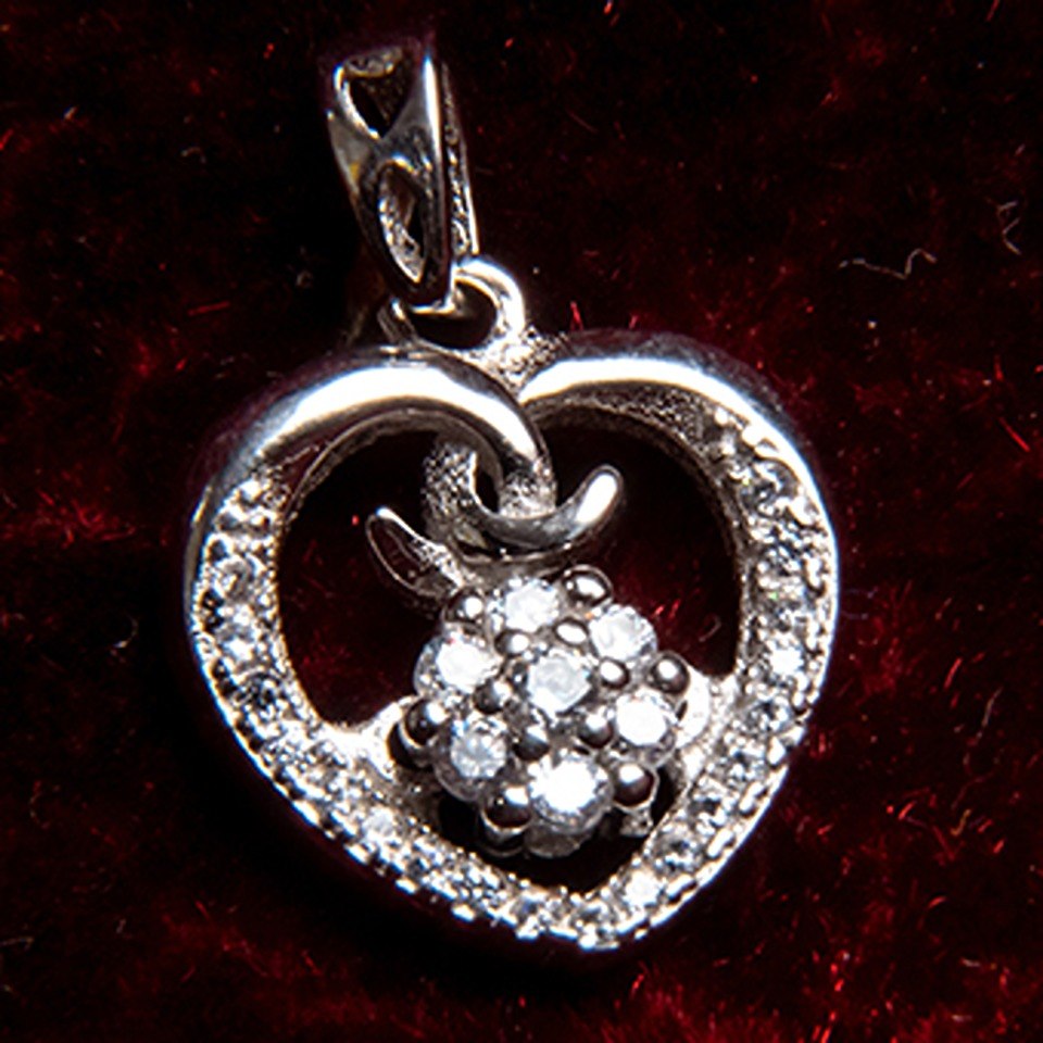 100299 Stone Pendant - Image 1