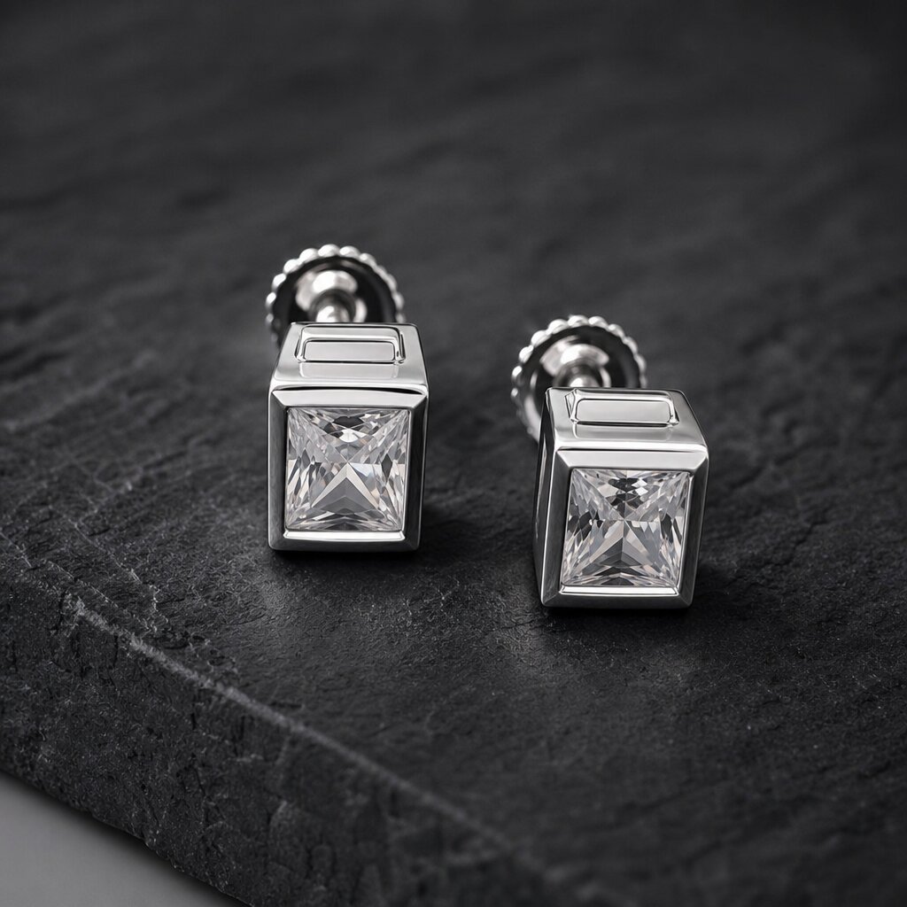 20820281 Silver Royal Studs - Image 1