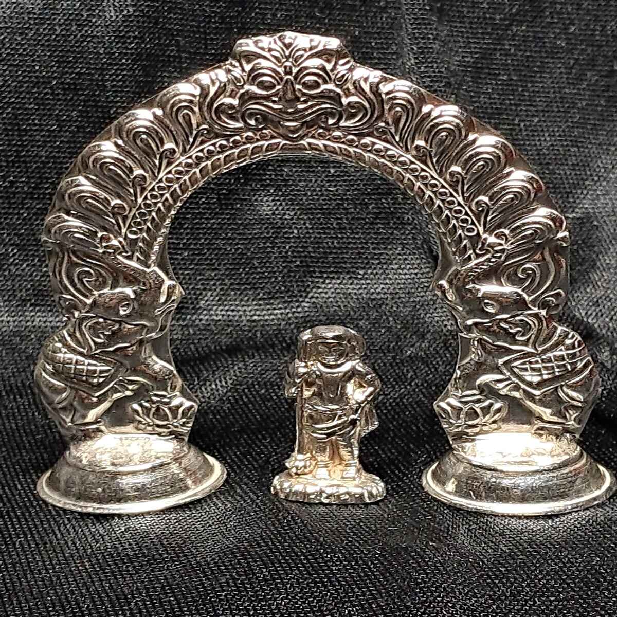 2112011 Idol & Silver Prabhavali - Image 1