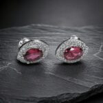 Red stone - Elegant Silver Studs
