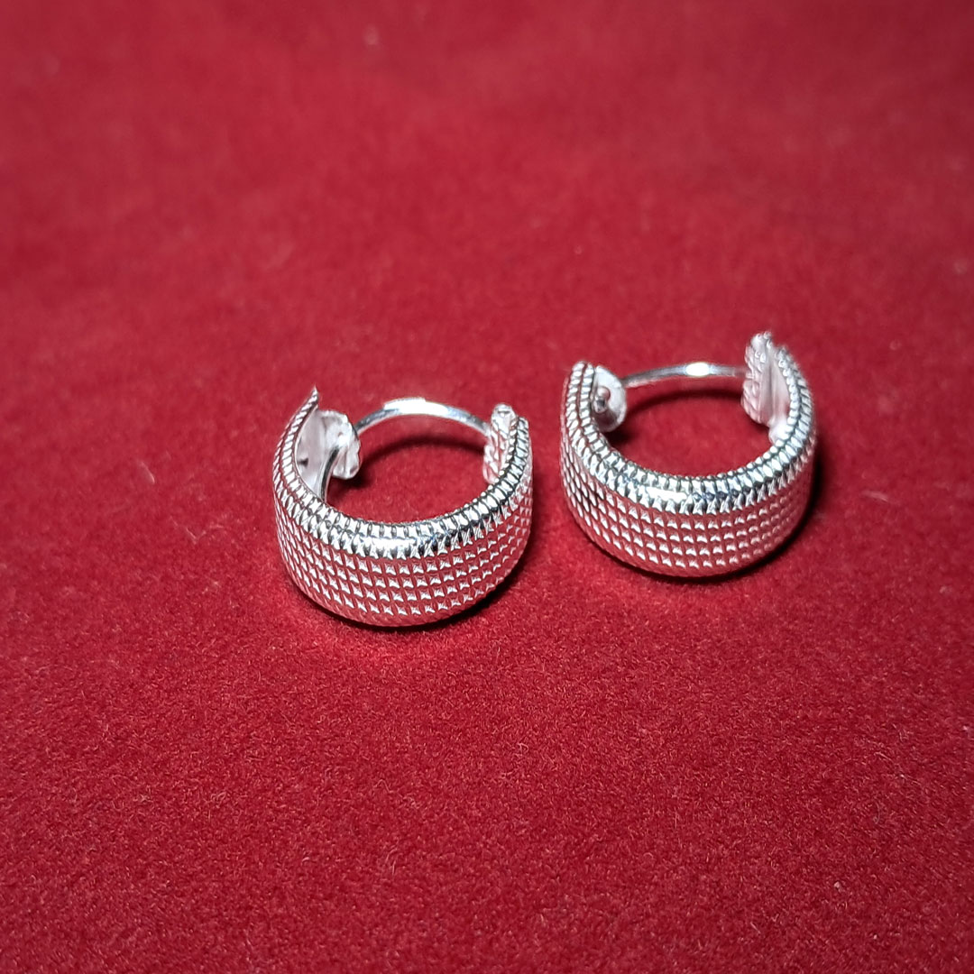F240226 Plain Silver Earring - Image 1