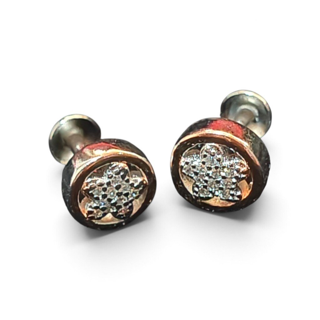 2026091434 Silver Royal Studs - Image 1