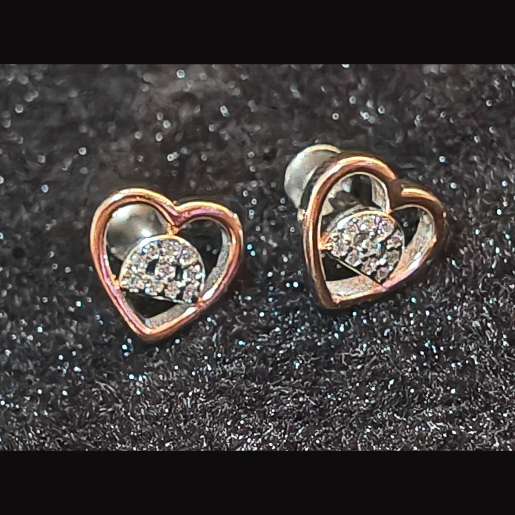 S2026091430 Silver Royal Studs - Image 1